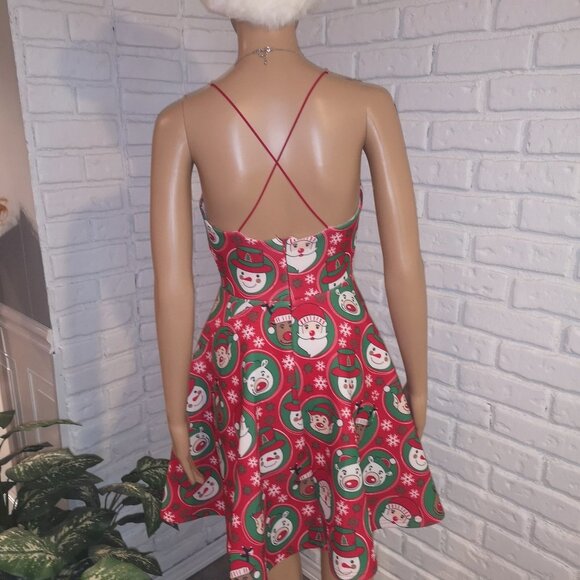 Urban Heritage Fit & Flair Ladies Christmas Dress with Necklace included - Picture 3 of 12